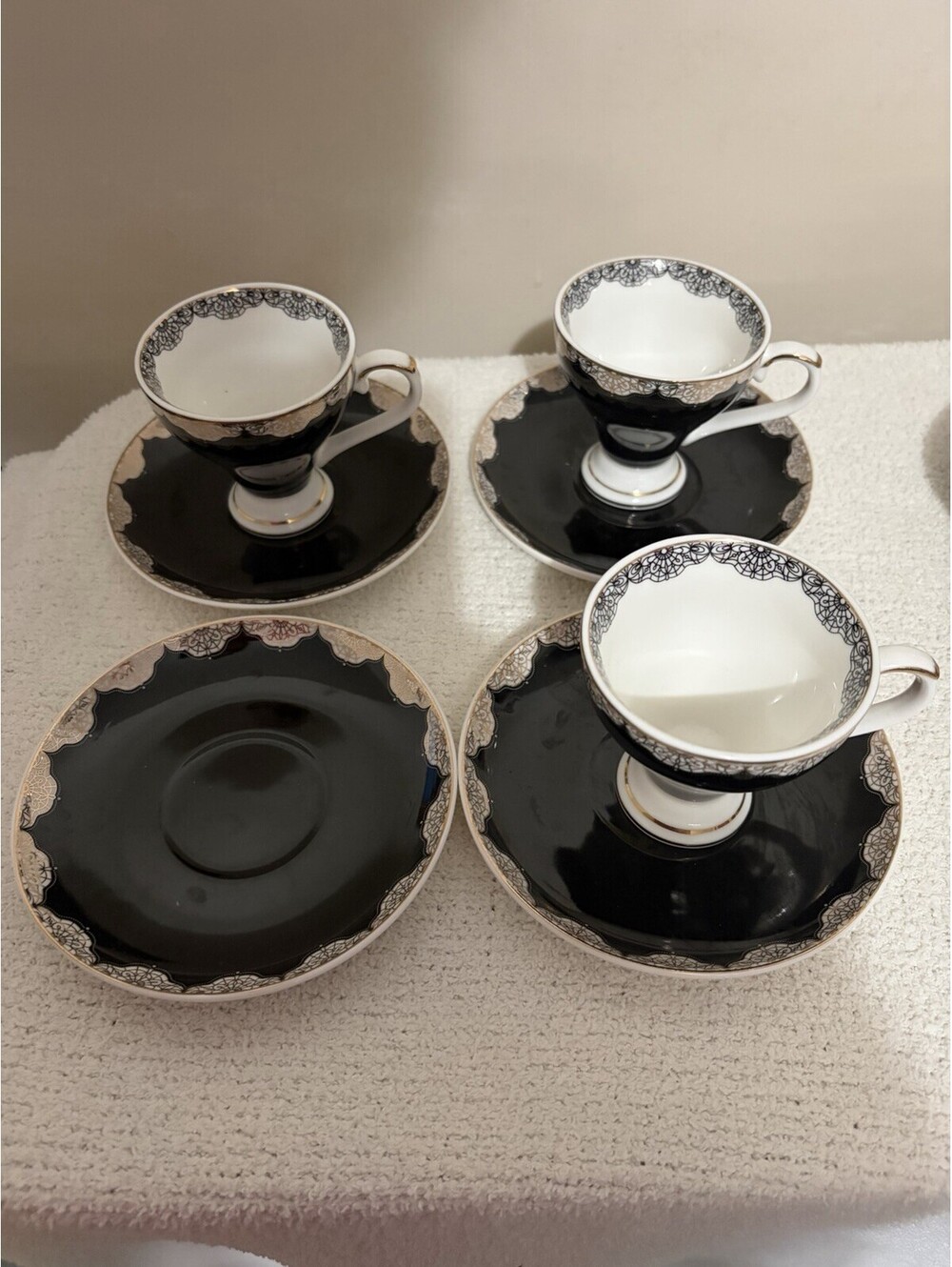 Grace Teaware, Set of 3 Espresso Cups & Saucers,  Black & Gold + 1 Extra Saucer
